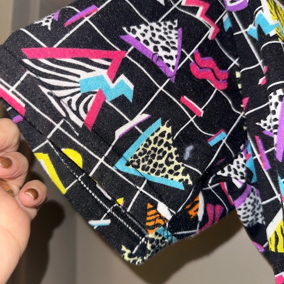 Colorful Geometric Pattern T-Shirt - Picture 2 of 5